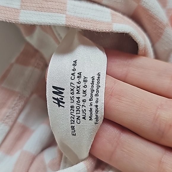4 For $20 H&M Checkered Hoodie Pullover in Kids Size 6x/7 - Picture 5 of 5